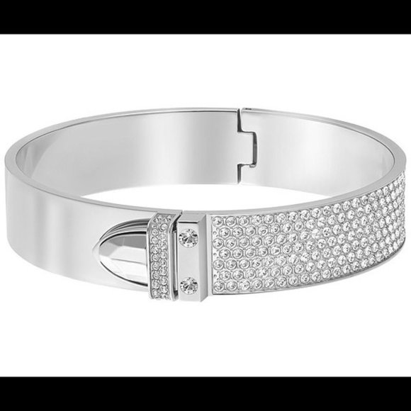 (NWT) Swarovski Crystal Buckle Bangle Bracelet Pavé New In Box - Picture 3 of 7